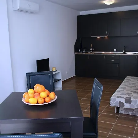 Ask בית הארחה 3*